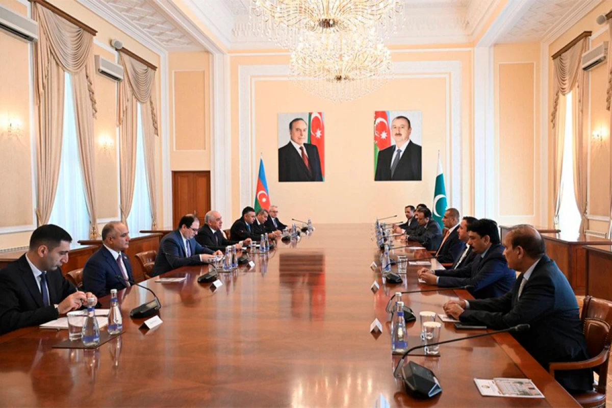 [[Əli Əsədov]] Pakistan Milli Assambleyasının sədri ilə görüşdü