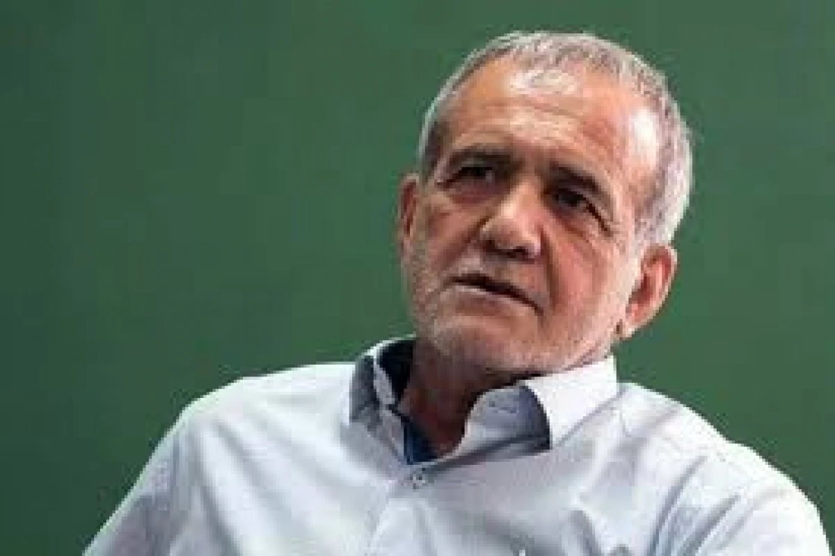Pezeşkian İsrail qırıcılarının Azərbaycanın hava məkanından istifadəsi iddialarını [[təkzib etdi]]