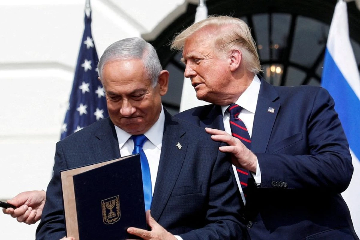Netanyahu Trampla [[görüşdü]]