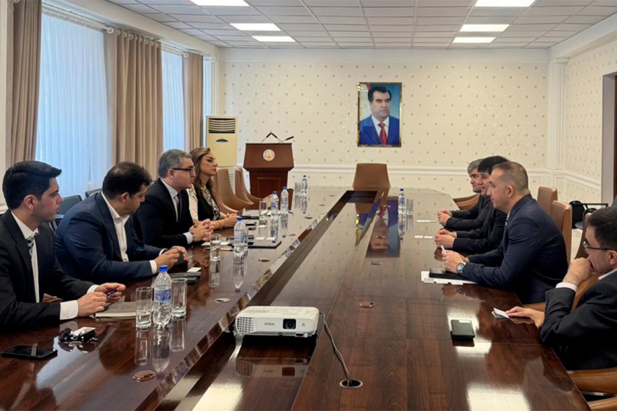 [[Azərbaycan və Tacikistan]] tekstil sektorunda yeni sənəd imzaladı