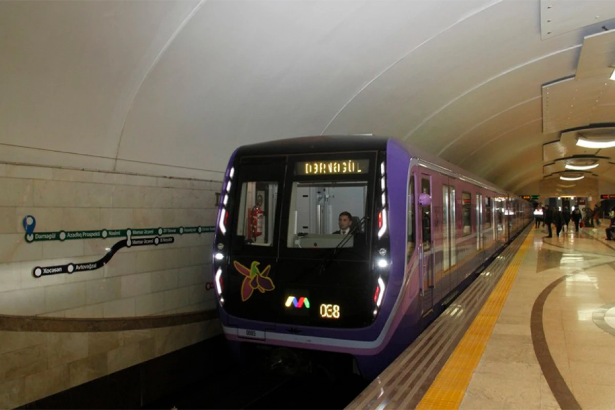 Bakı metrosu I yarımildə [[111 milyondan çox]] sərnişin daşıyıb