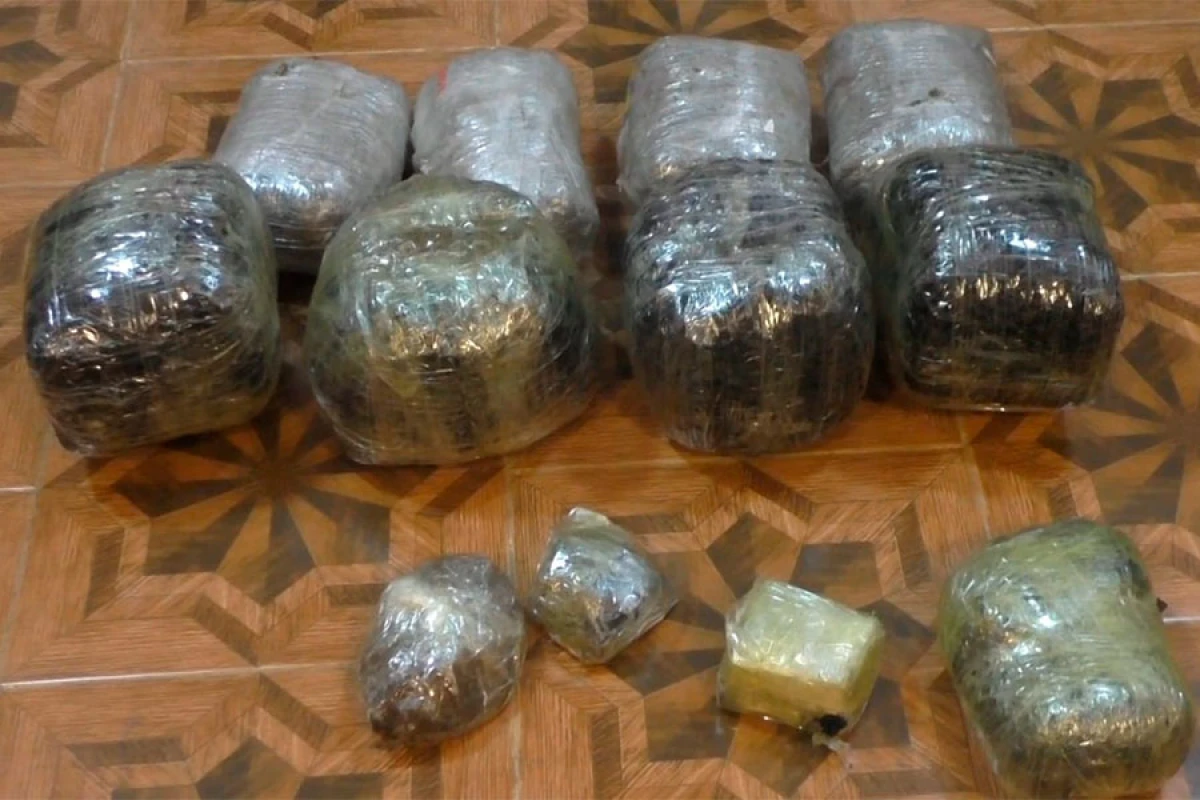12 kiloqrama yaxın [[narkotik vasitə]] aşkarlandı