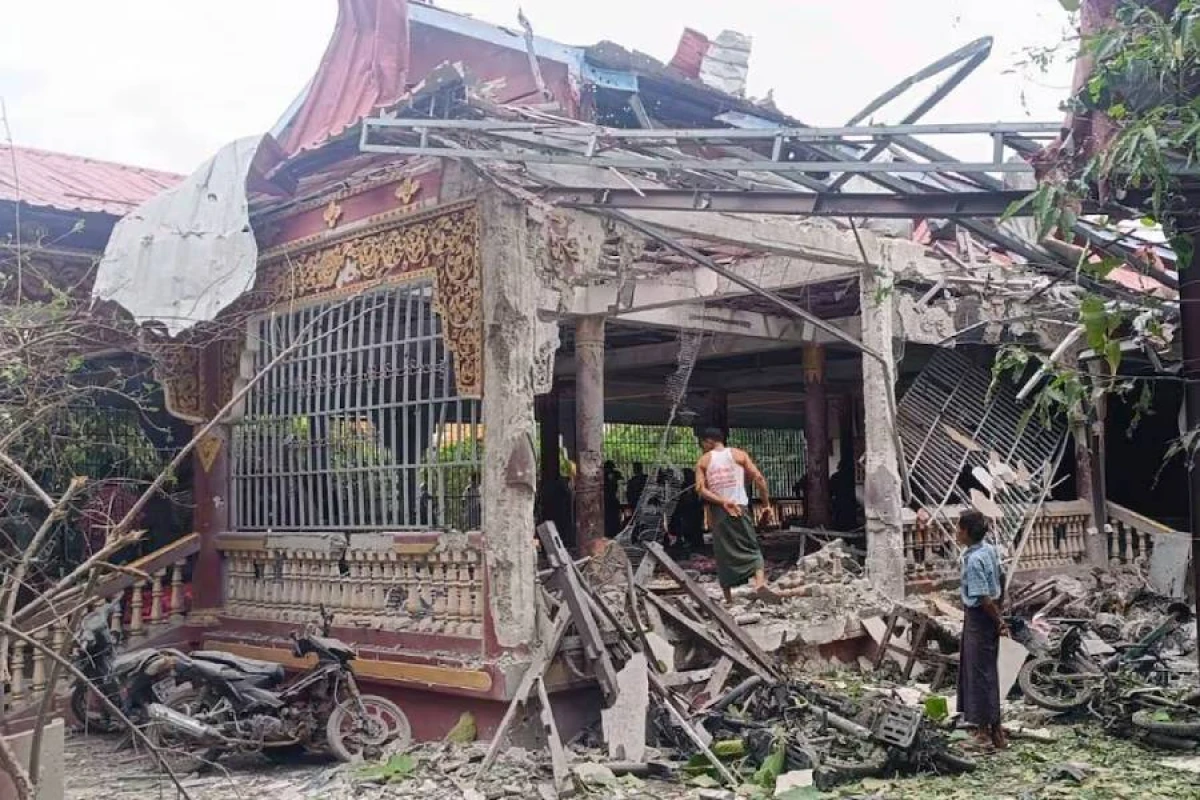 Myanmada monastıra hava zərbəsi oldu