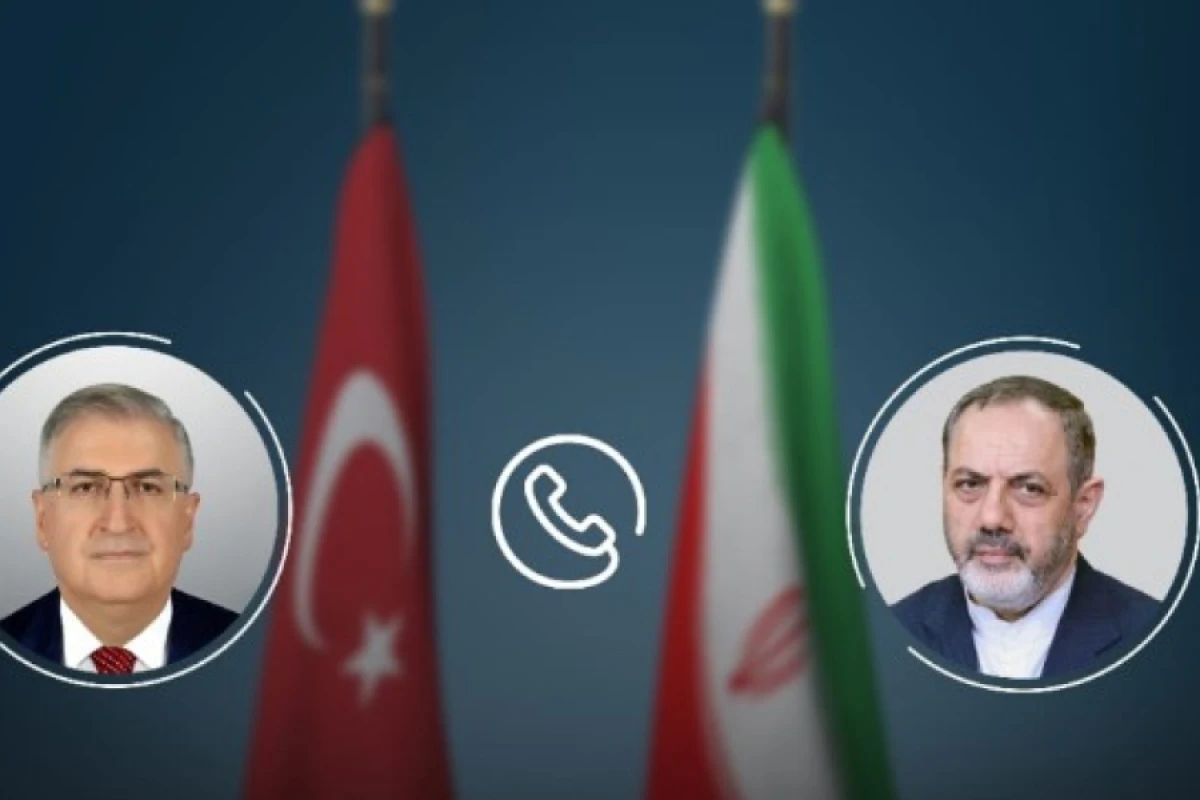 [[Türkiyə və İranın]] müdafiə nazirləri müzakirələr apardı