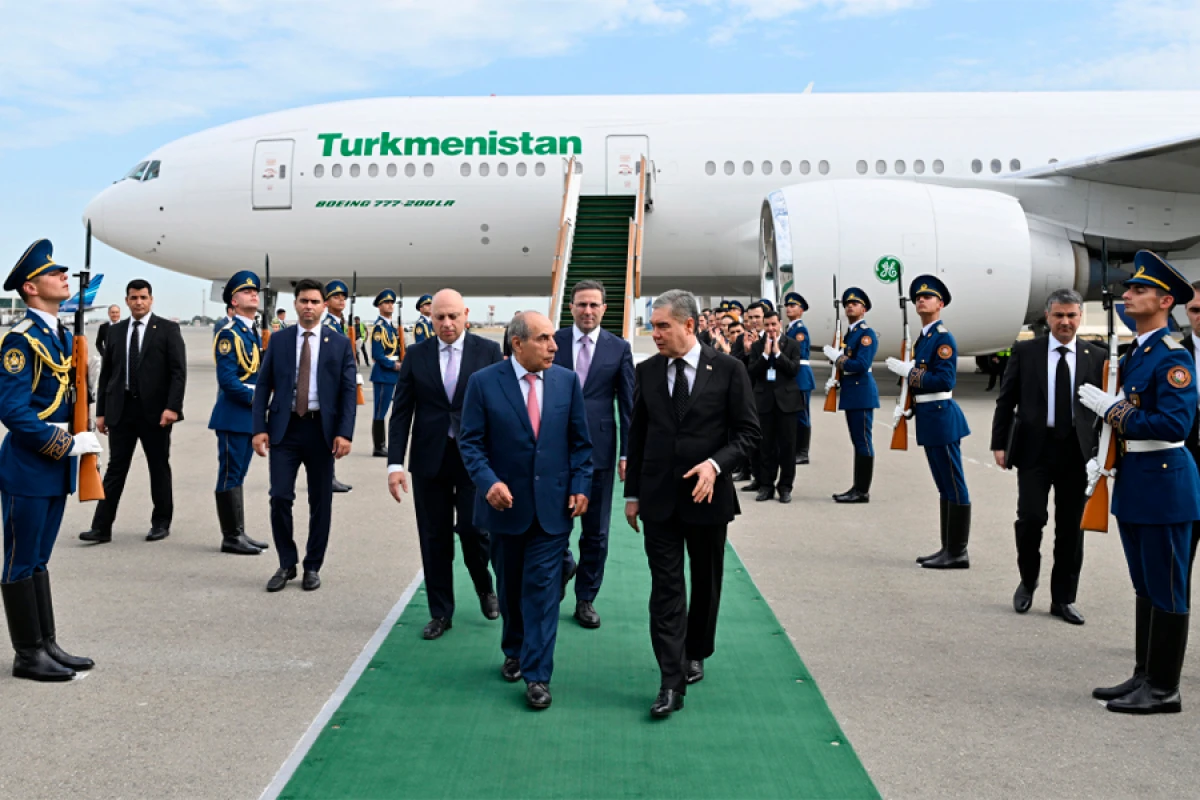 Türkmənistan Xalq Məsləhətinin sədri [[Azərbaycana səfərə]] gəldi