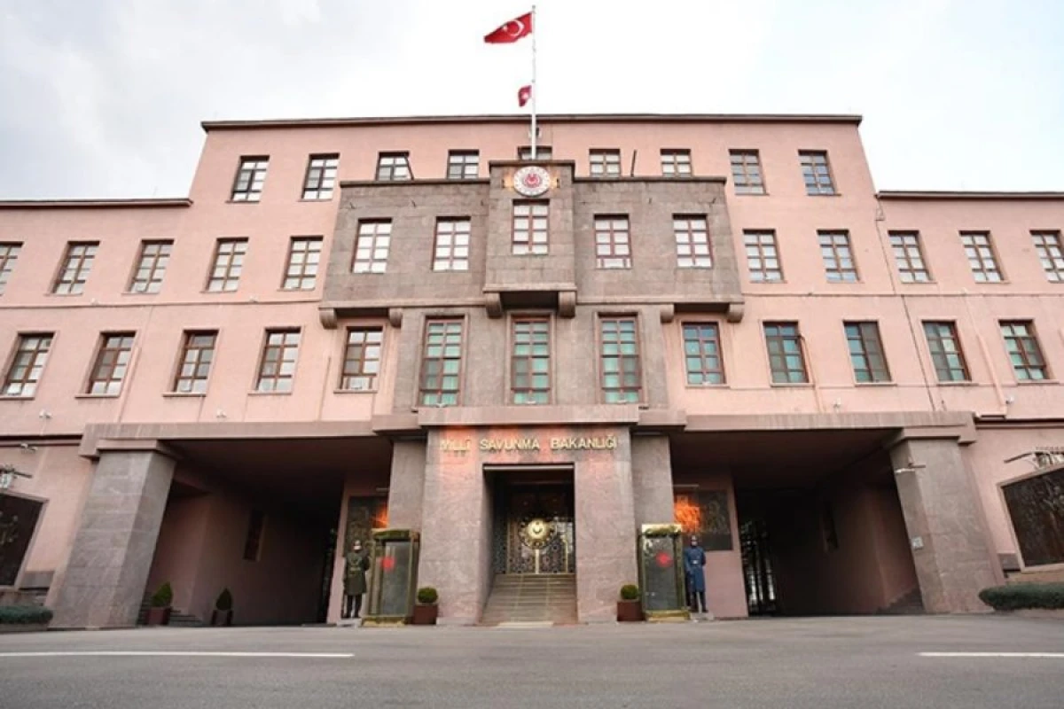 Türkiyə Suriyaya yardım etməyə [[hazırdır]]