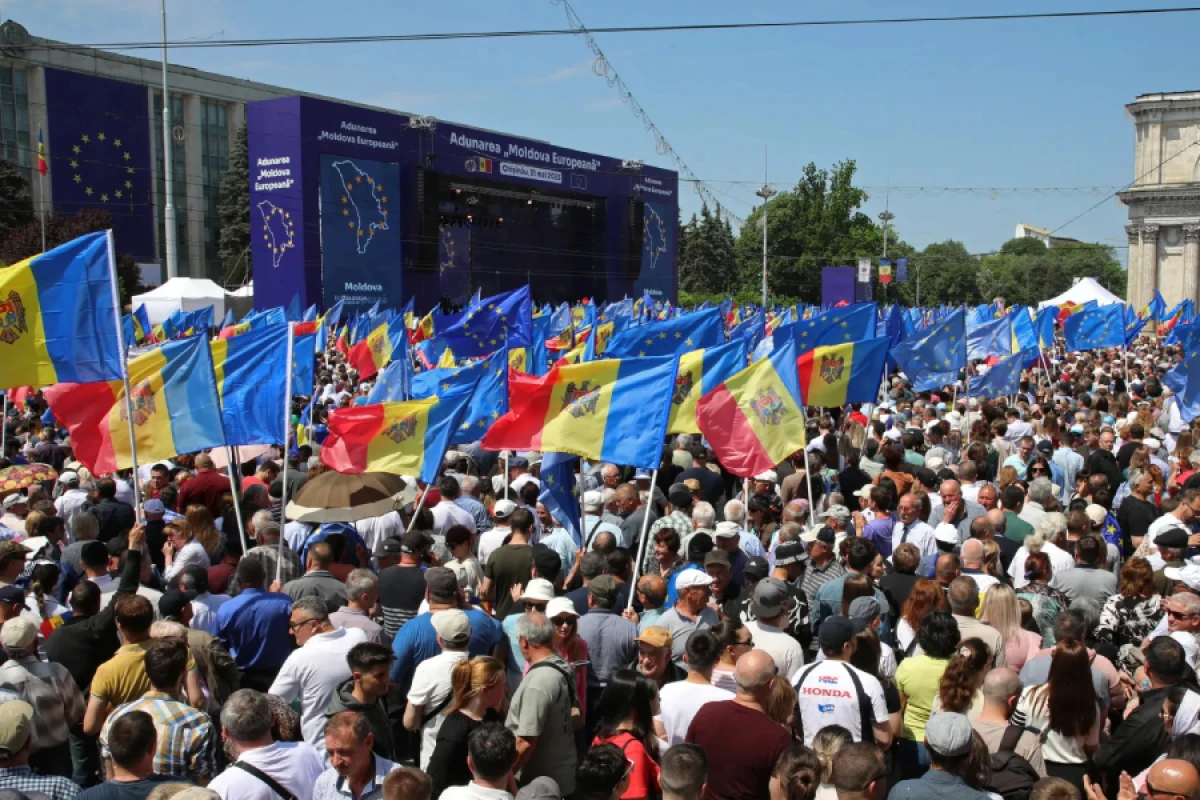 Aİ “Qələbə” blokuna qarşı sanksiyalar tətbiq etdi: [[Moldova müxalifəti etiraz edir]]