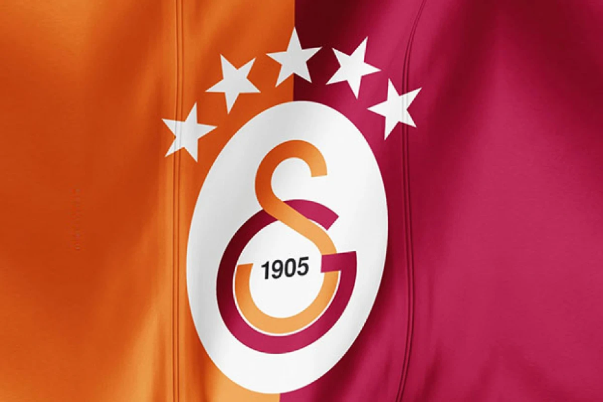 [["Qalatasaray"]]ın sabiq futbolçusu Türkiyəyə qayıtdı