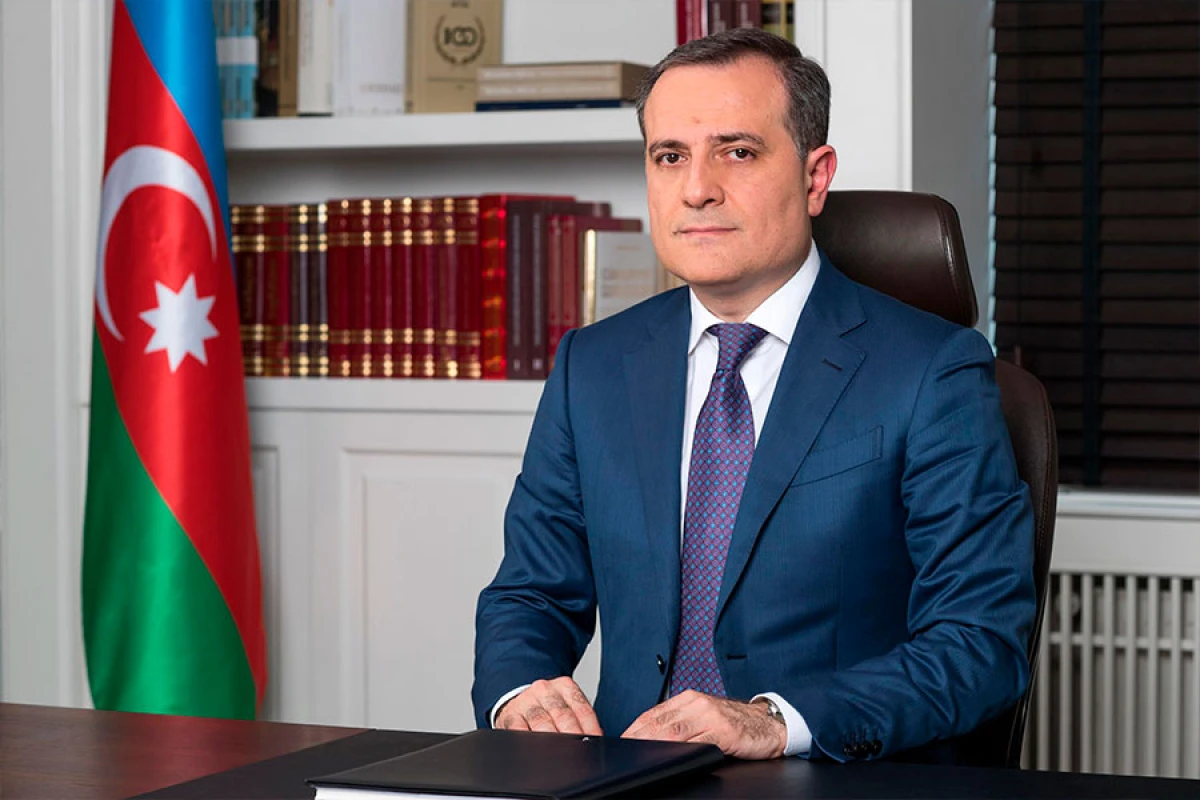 [[Ceyhun Bayramov:]] Somali ilə əlaqələrin intensiv şəkildə inkişaf etdirilməsindən məmnunuq