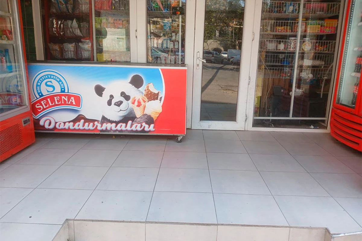 Bakıda [[ticarət və satış şəbəkələrində]] monitorinqlər keçirilir