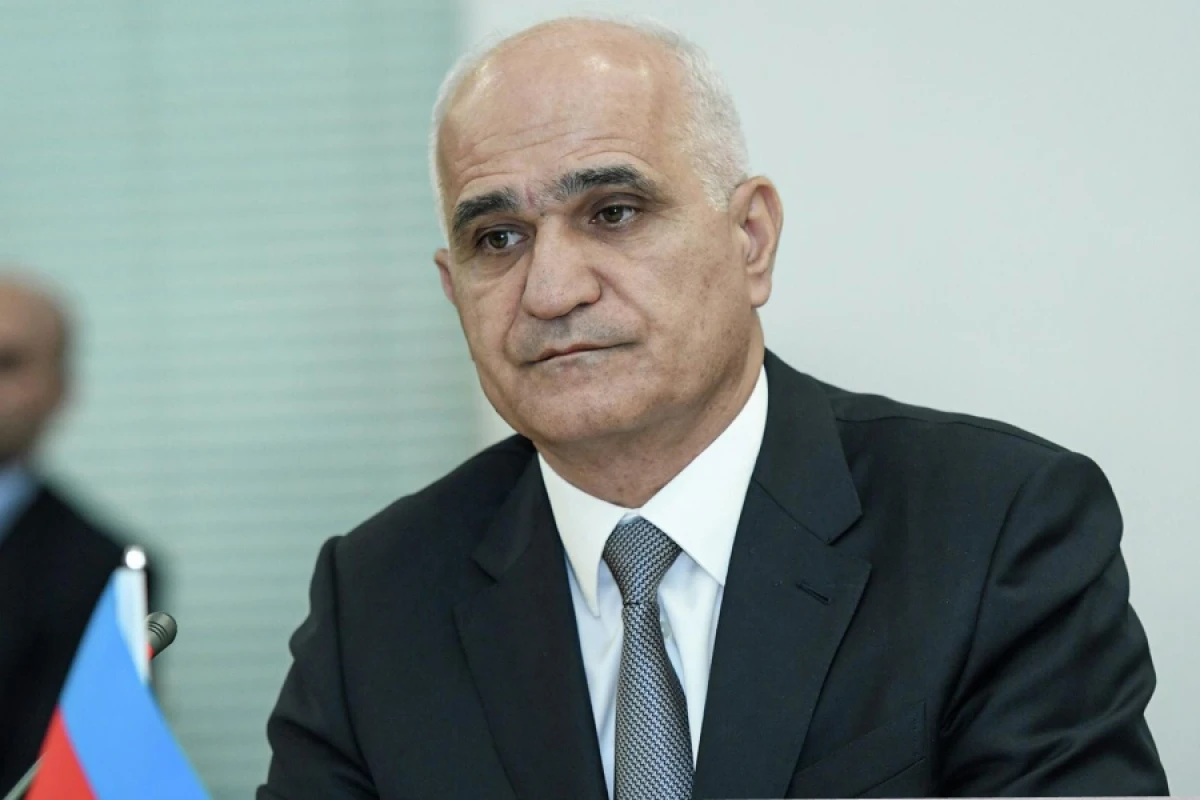 [[Şahin Mustafayev]] İran səfiri ilə görüşdü