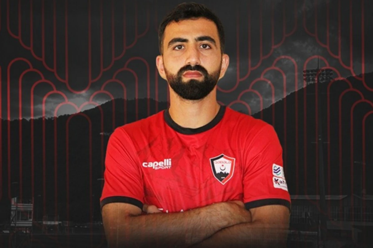 [[“Qəbələ”]] futbolçusu ilə vidalaşdı