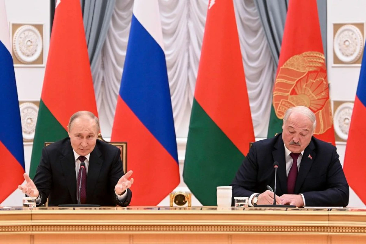 Lukaşenko Putinlə [[görüşəcək]]