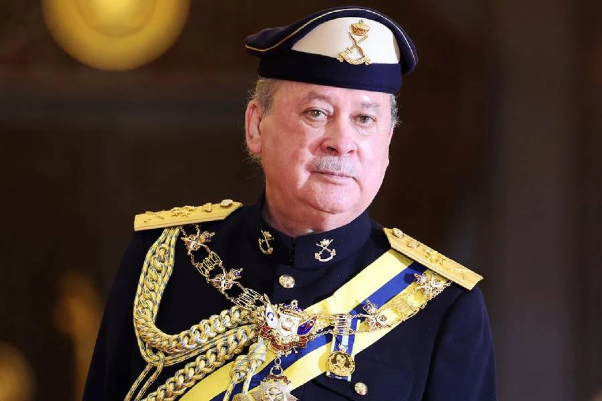 Malayziya kralı [[Kremlə gedir]]