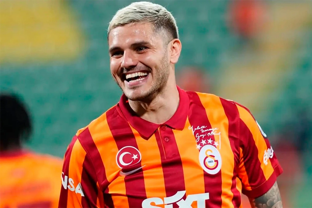 İkardi [[“Qalatasaray”la]] yoluna davam edəcək
