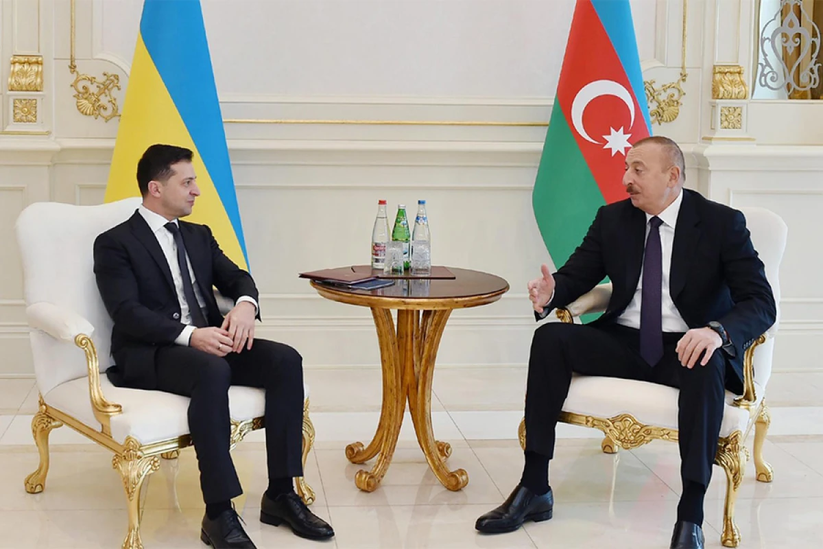 Ukrayna Prezidenti [[Prezident İlham Əliyevi təbrik etdi]]