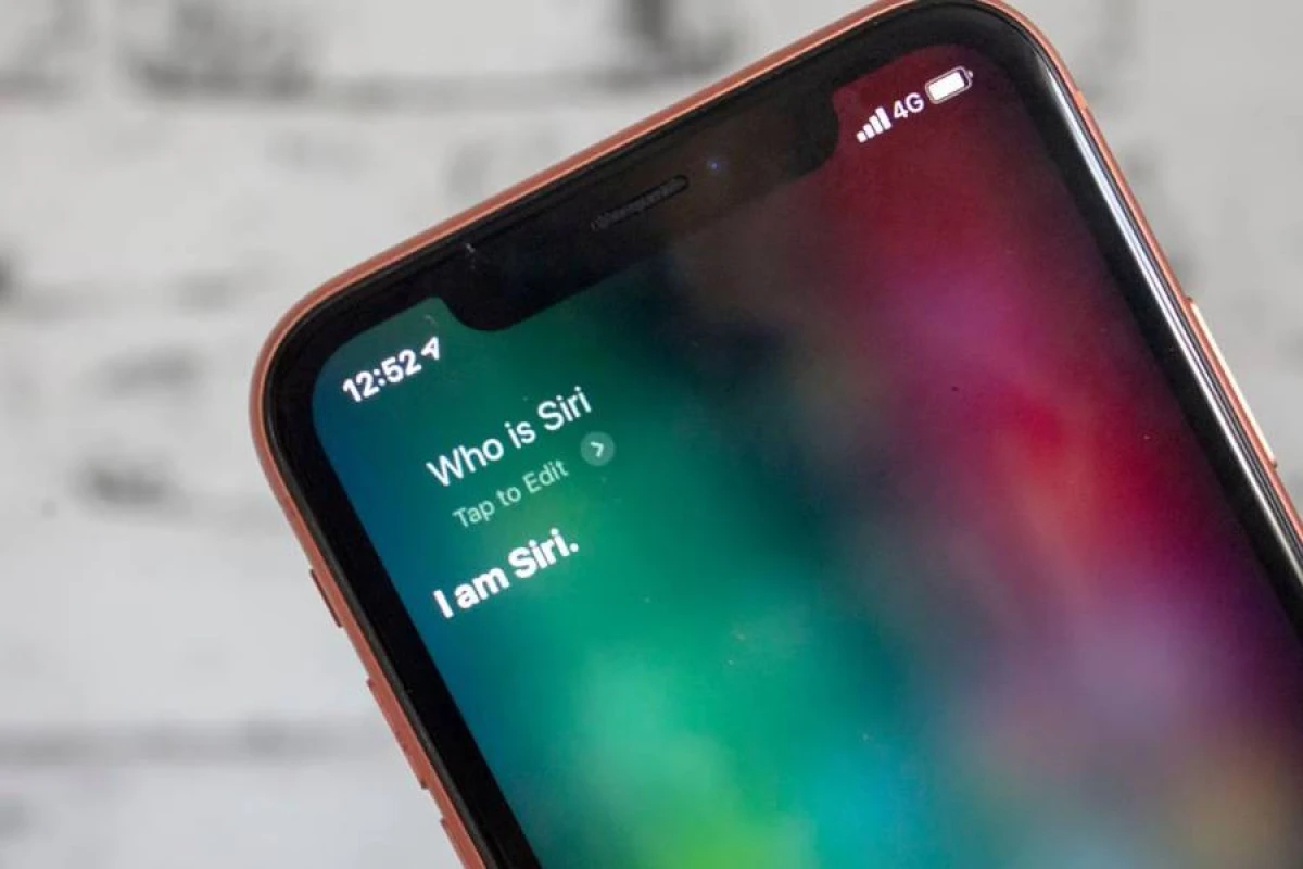 "Apple" yeni nəsil "Siri" üzərində işləyir