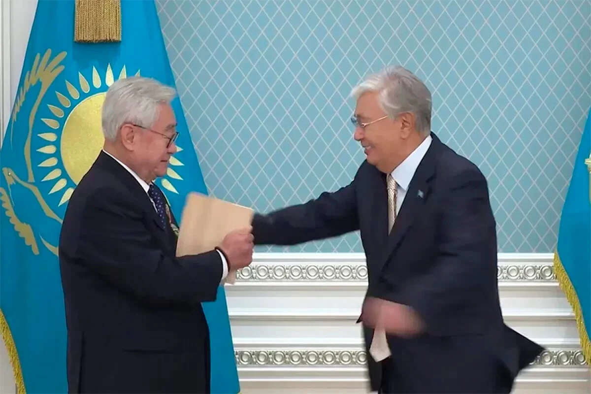 Qazaxıstan Prezidenti [[ən yüksək rütbəyə]] sahibi oldu