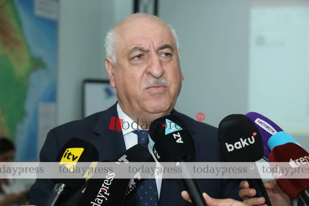 [[Mirsalam Qənbərov:]] "Bakıda boş ərazi tapılan kimi tikinti işlərinə başlanılır"