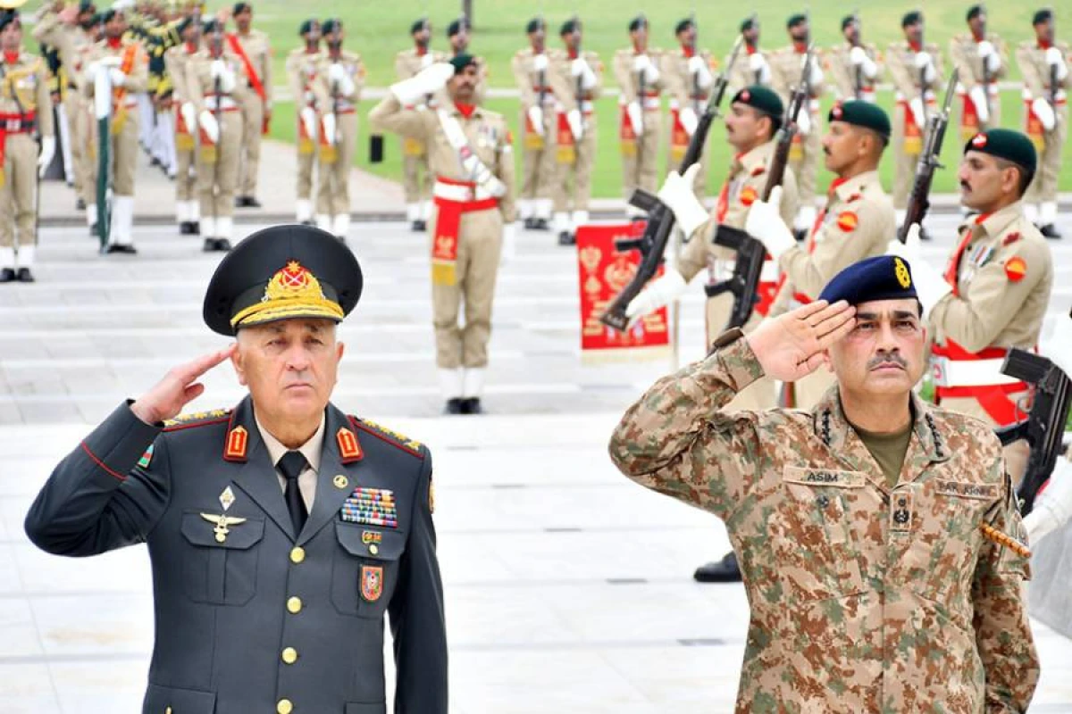 Pakistanın Quru Qoşunları komandanına [[Azərbaycanın hərbi medalı təqdim edildi]]