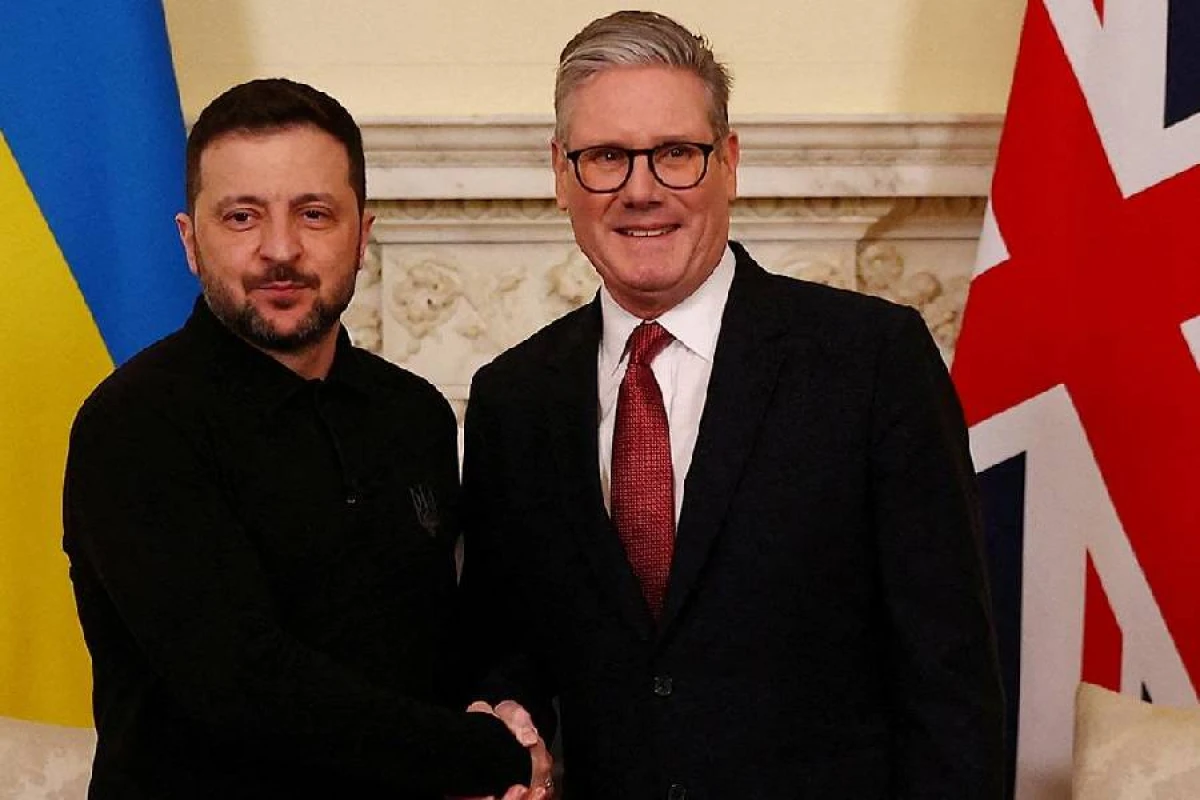 [[Starmer və Zelenski]] Alyaska görüşünü müzakirə etdi