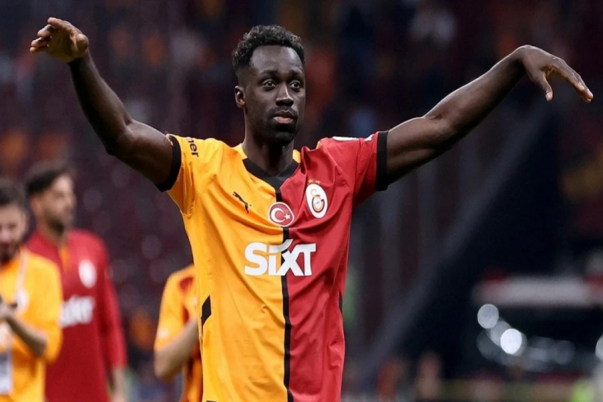 [[“Qalatasaray”]] Sançezlə müqavilənin müddətini uzatdi