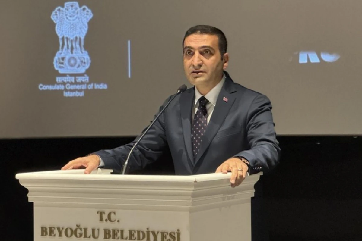 Türkiyədə bələdiyyə sədri [[İnan Güney həbs olundu]]