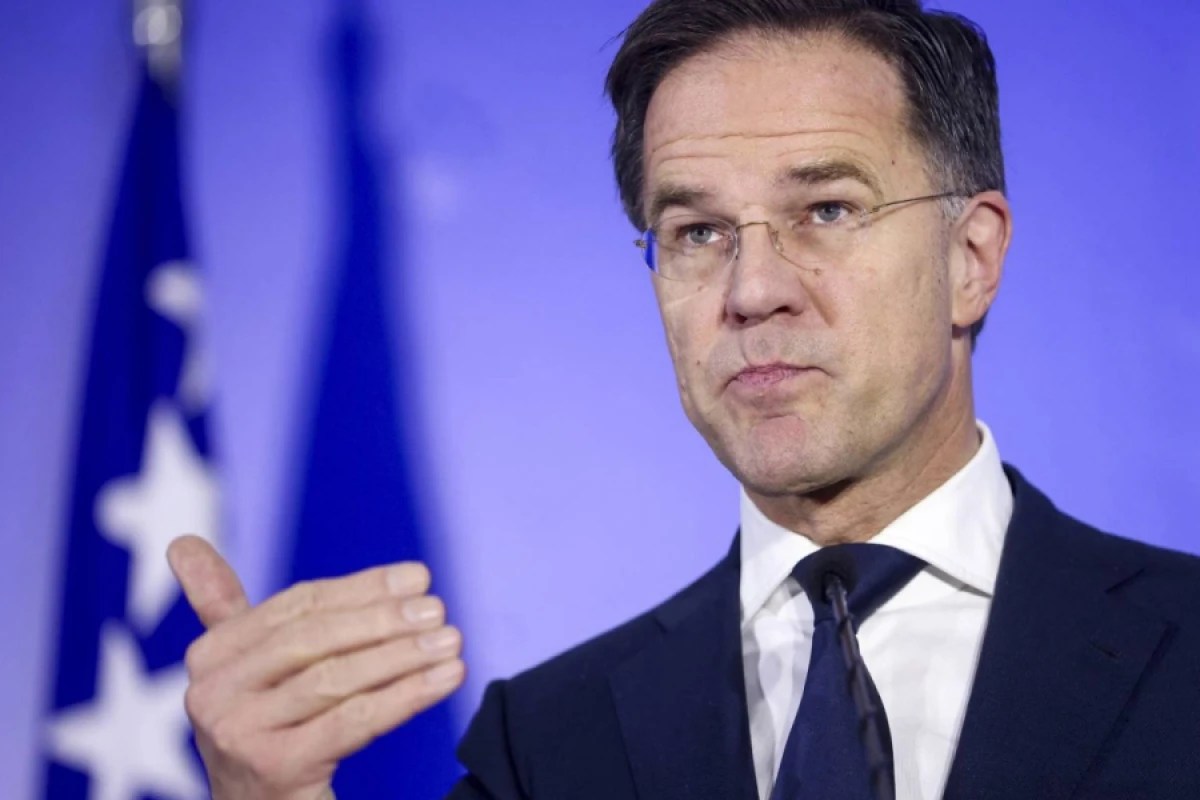 [[Mark Rutte]]: "Almaniya Avropanın hərbiləşdirilməsinə rəhbərlik edəcək"