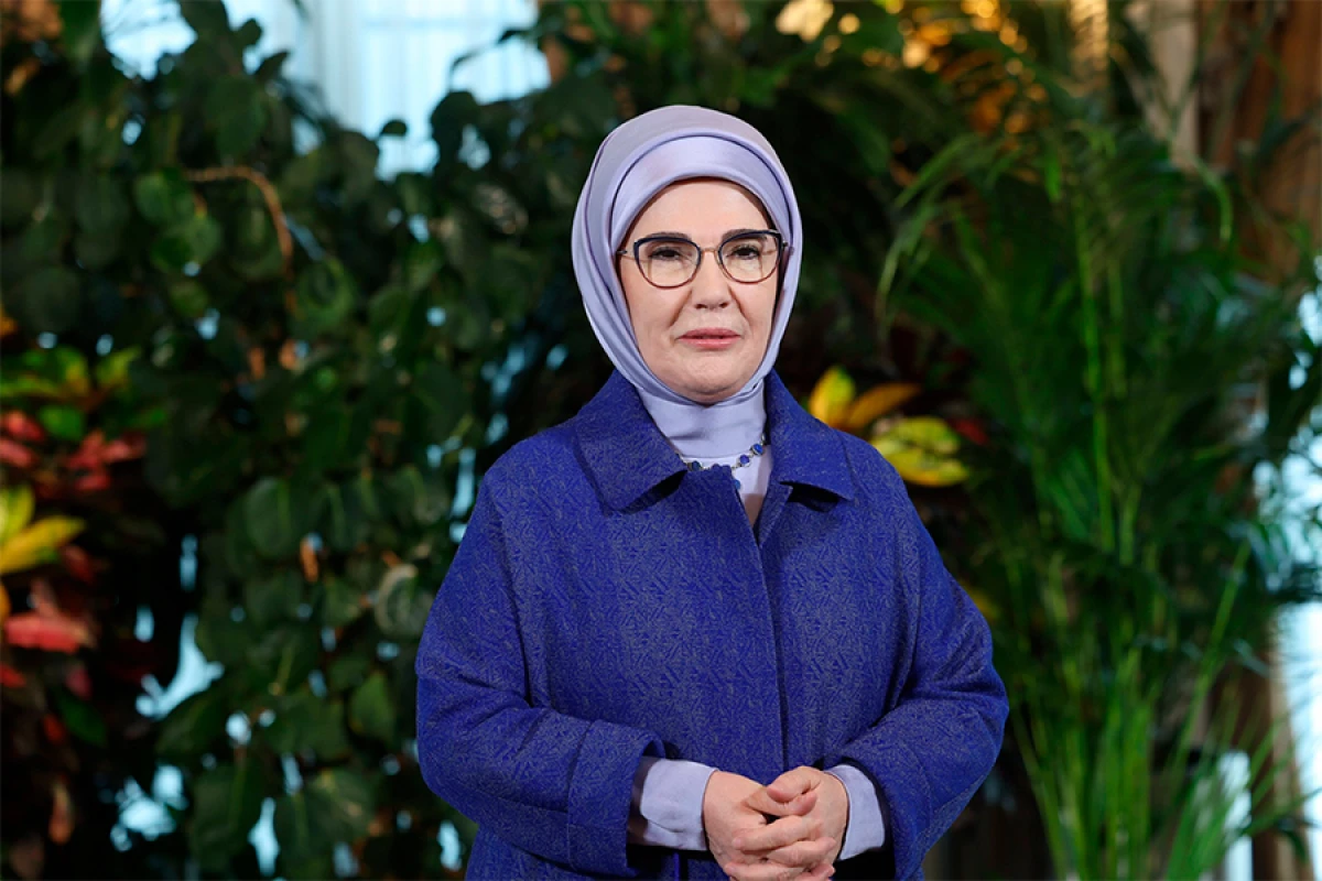 Əminə Ərdoğandan [[Zəfər Bayramı]] mesajı