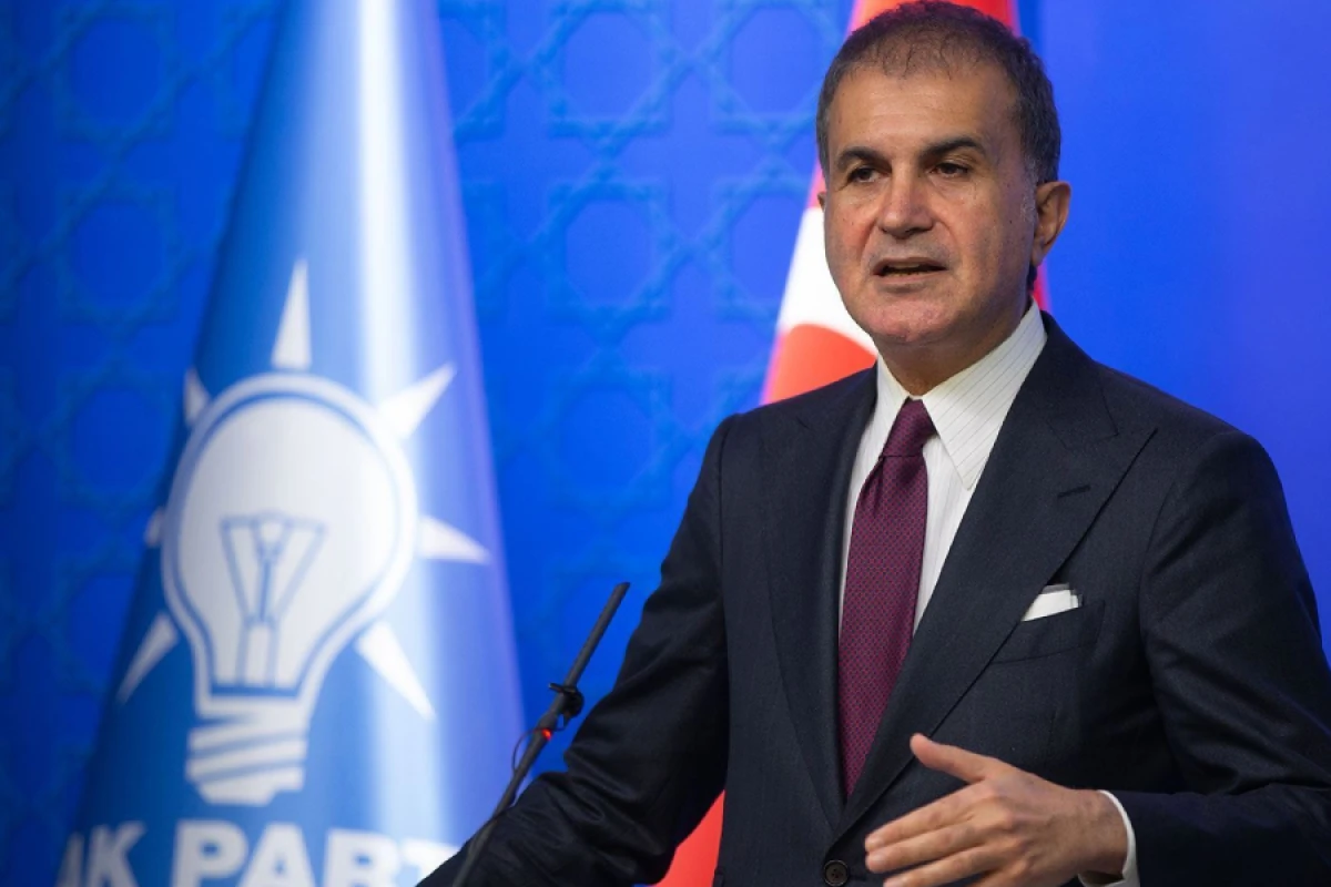 AK Partiya rəsmisindən ABŞ-yə [[sərt reaksiya]]