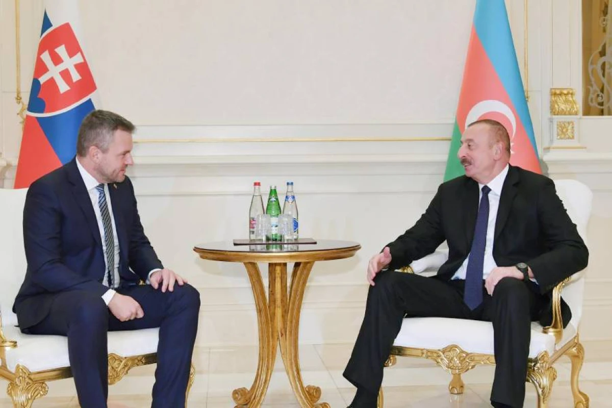 [[İlham Əliyev]] Slovakiya Prezidentini təbrik etdi