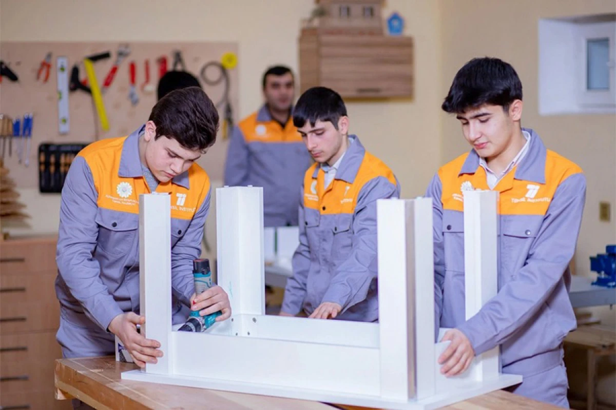 Peşə məktəblərinə qəbulun [[II mərhələsinin nəticələri]] açıqlandı