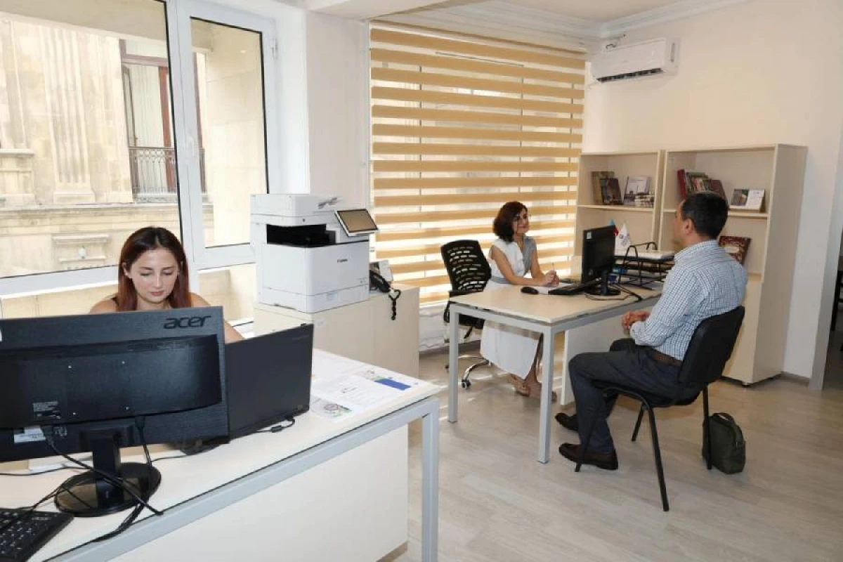 [["İçərişəhər"də yenilik:]] Daha bir Xidmət Mərkəzi fəaliyyətə başladı