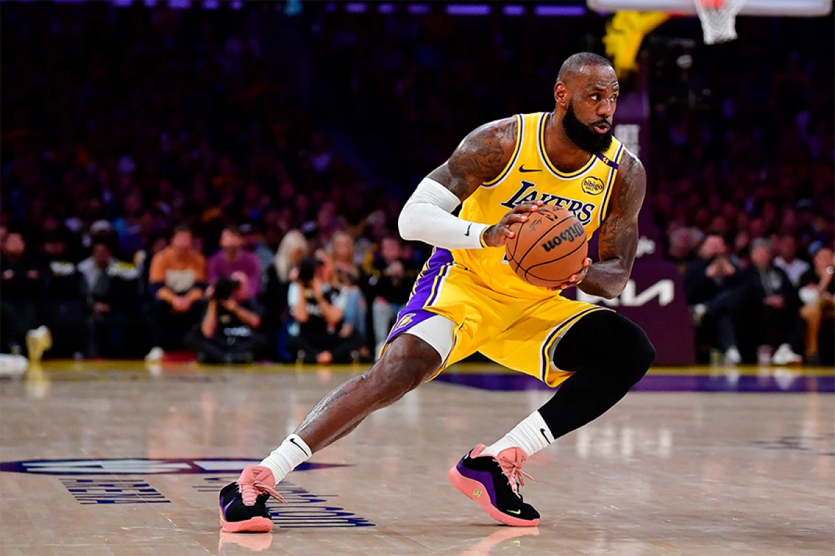 Lebron Ceyms [[məşqçi olmayacağını]] açıqladı