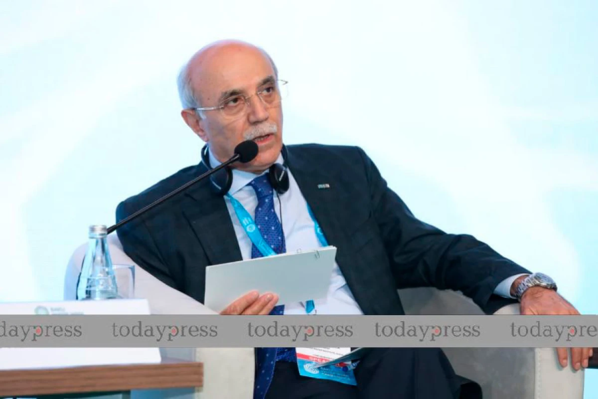 [[Lütfi Akca:]] “Qonşu dövlətlərlə əməkdaşlığı inkişaf etdirməliyik”