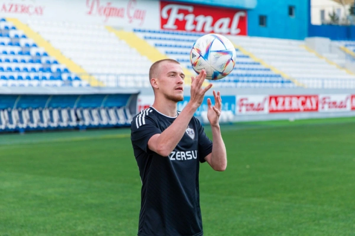 [["Sabah" "Qarabağ"ın]] futbolçusunu transfer etdi