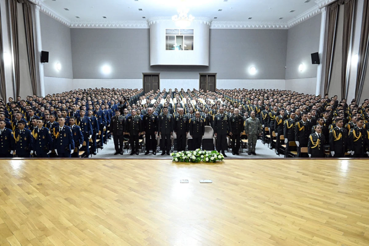 Hərbi təhsil müəssisələrində [[“Bilik günü” mərasimi]] keçirildi