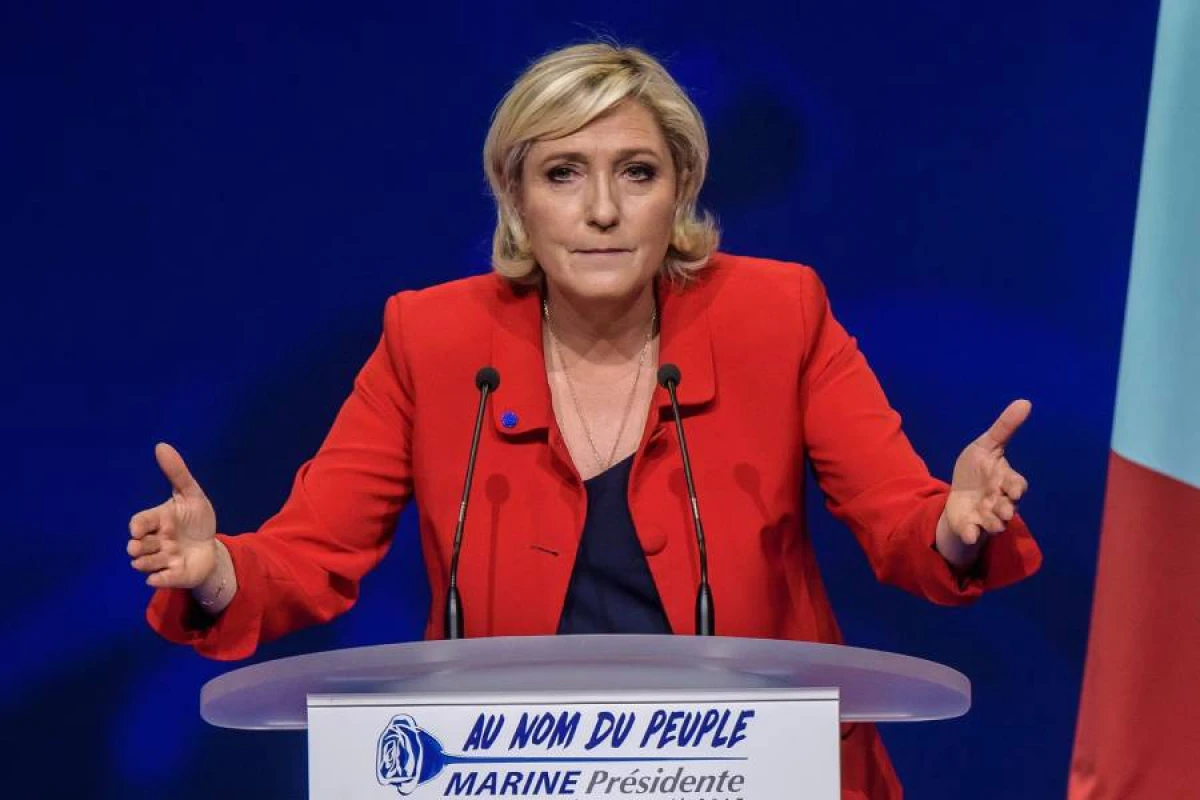 Le Pen prezidentliyinə [[namizəd olmaq istəyir]]