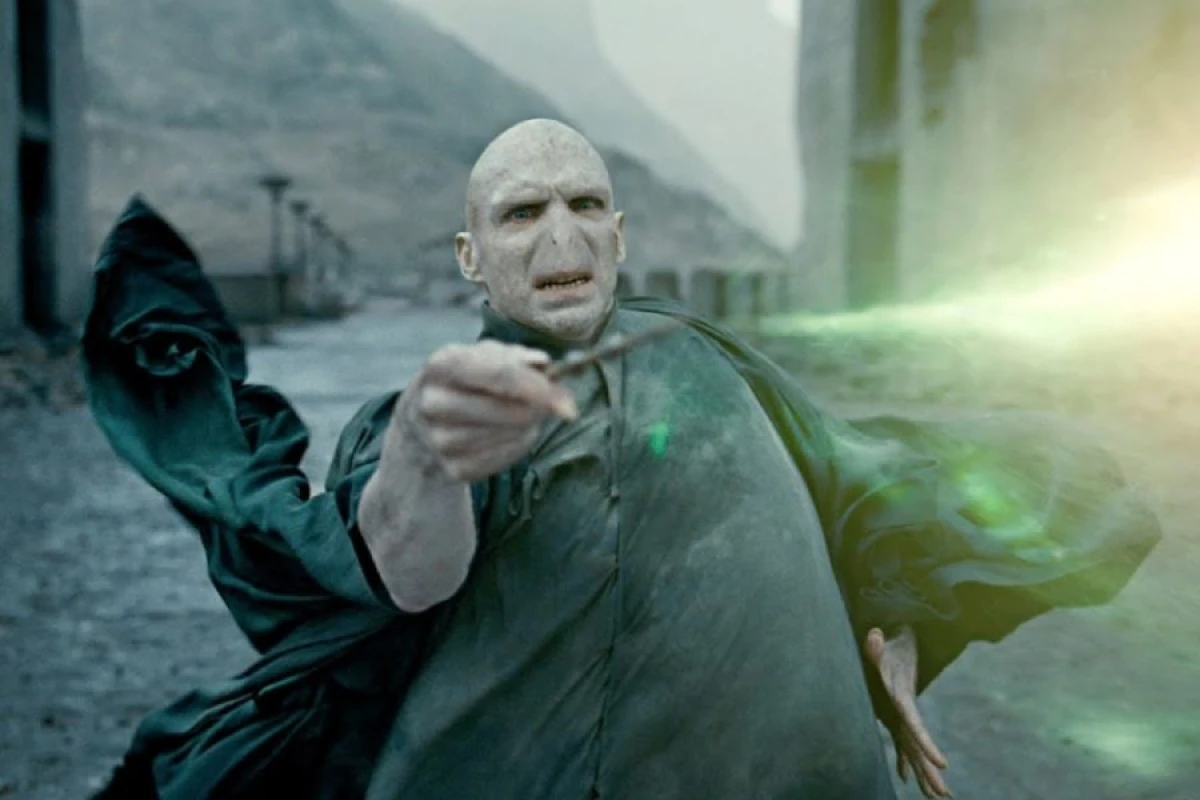 "Harri Potter"da Voldemort [[qadın obrazı]] ola bilər