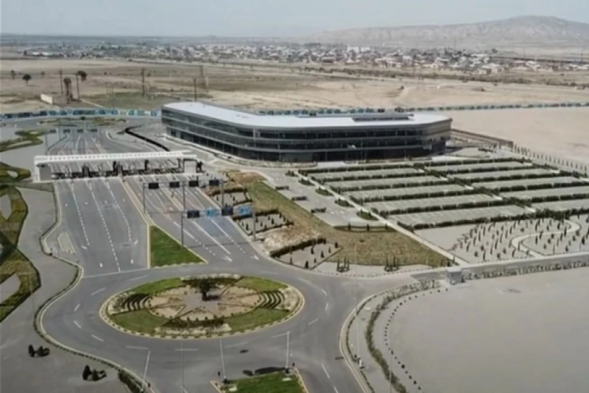 [[Ələtdə hava limanının]] açılış tarixi açıqlandı