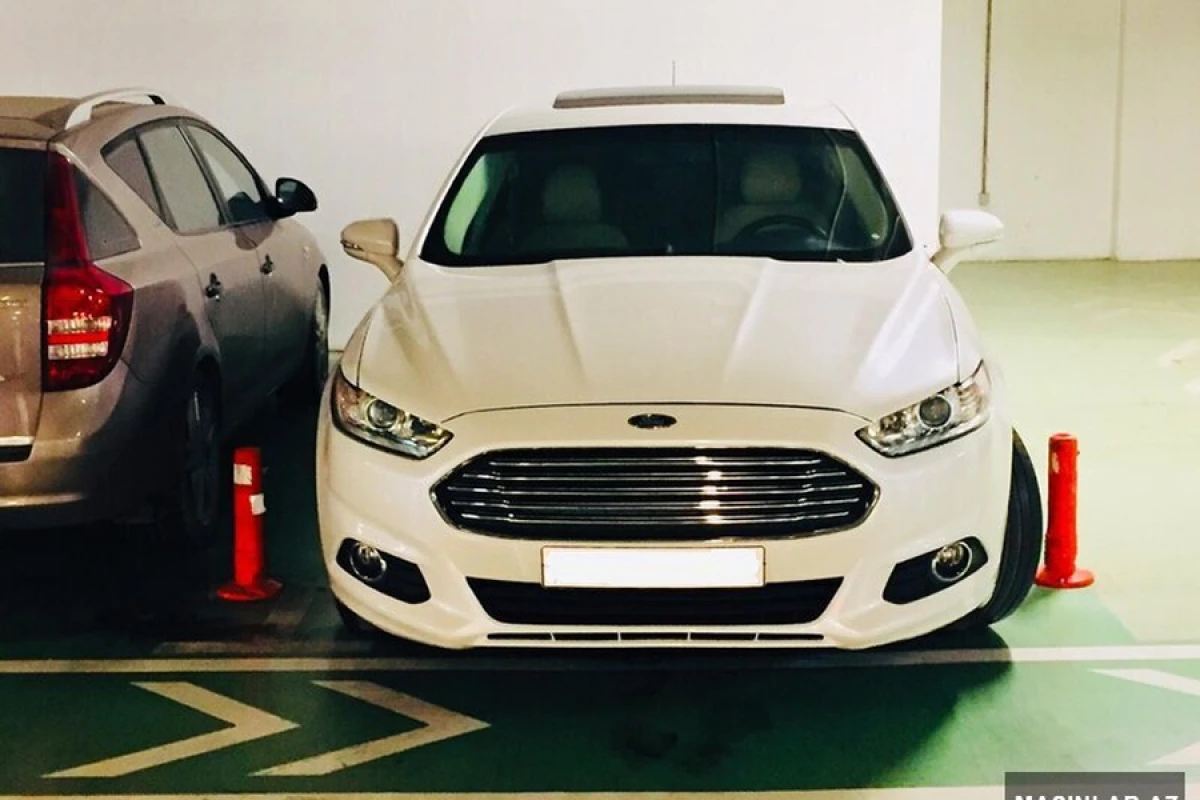 [[“Ford”]] 120 minə yaxın avtomobilini geri çağırır