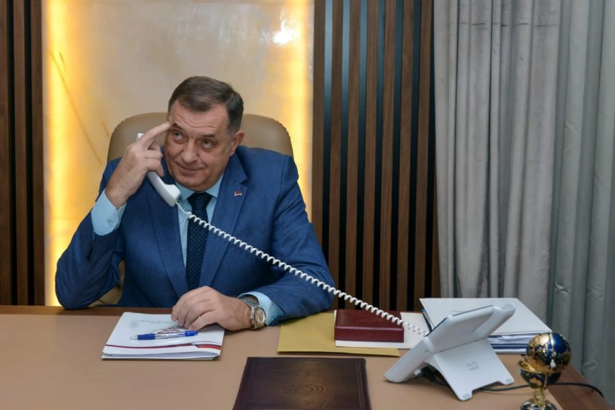 Serb Respublikasının lideri [[Rusiyadan himayə istədi]]