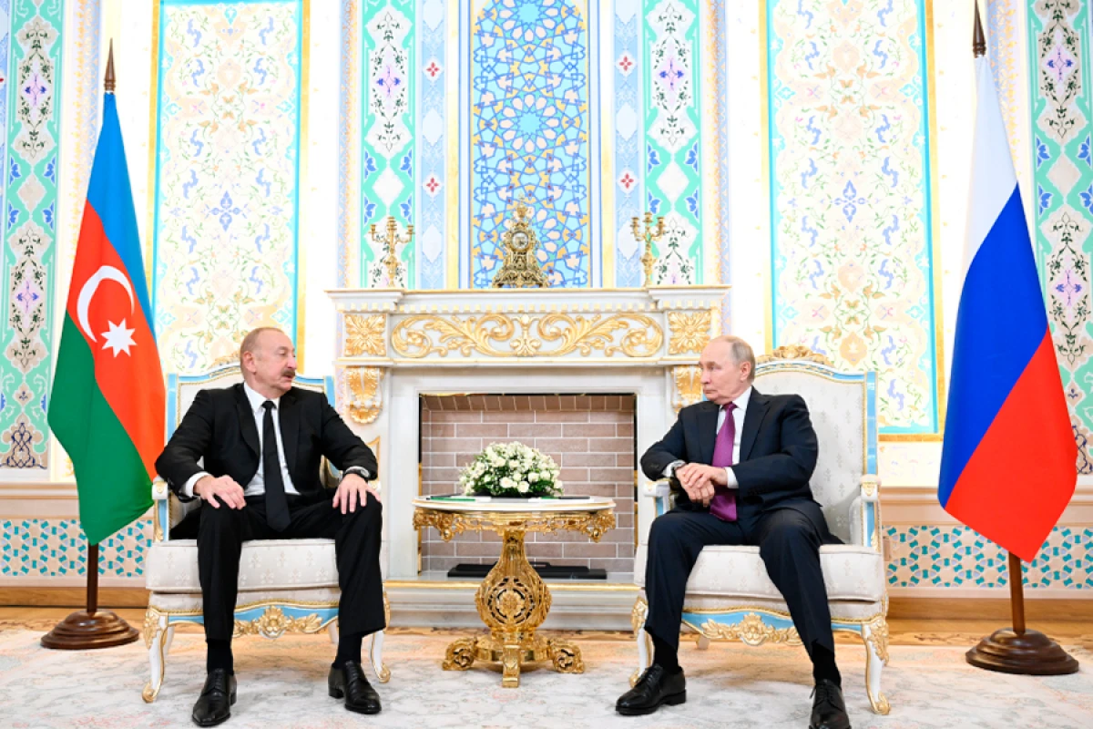 Düşənbədə Azərbaycan Prezidenti İlham Əliyevin Rusiya Prezidenti Vladimir Putin ilə təkbətək görüşü oldu [[- YENİLƏNDİ 2]]