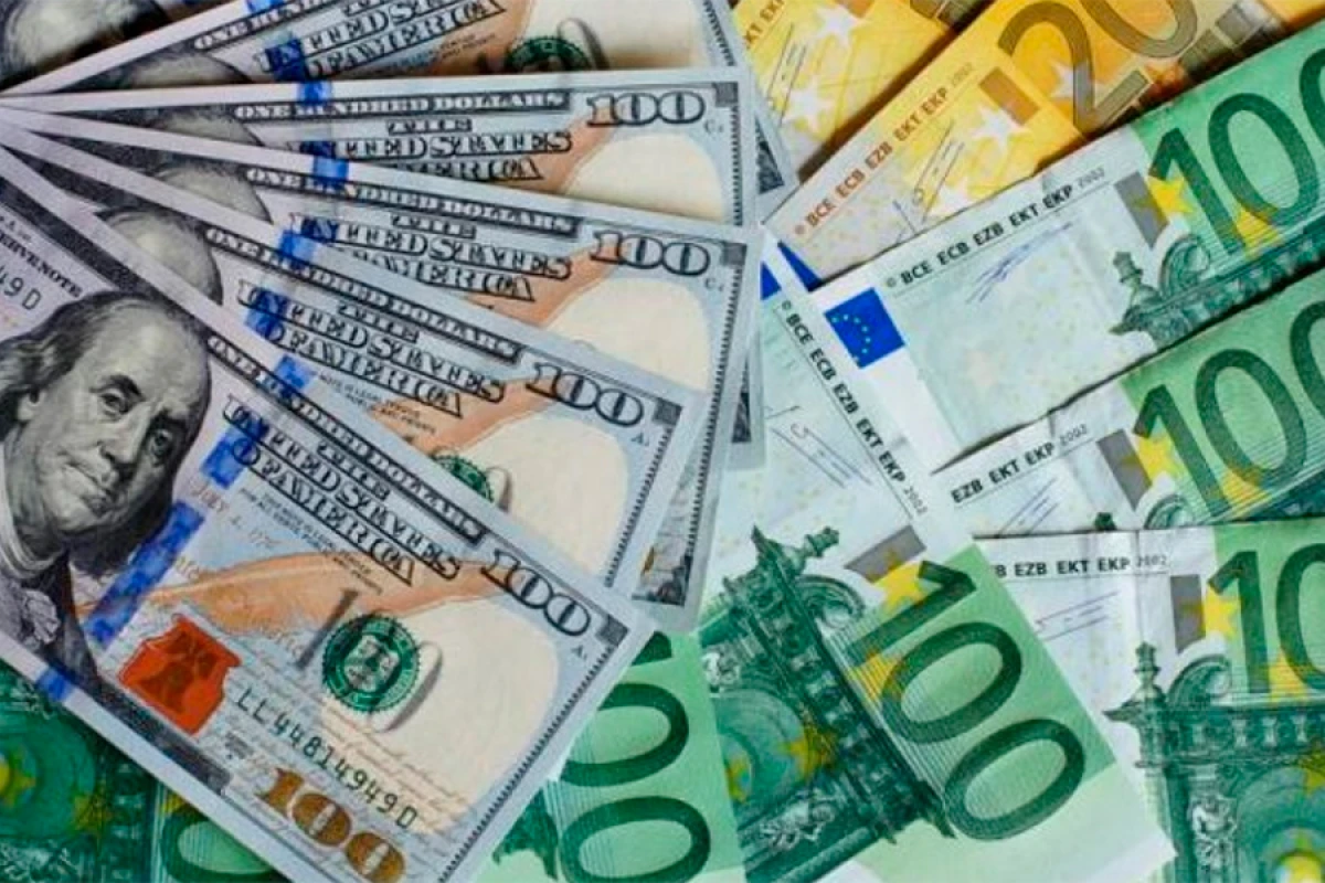 Avro və rubl [[bahalaşdı]]