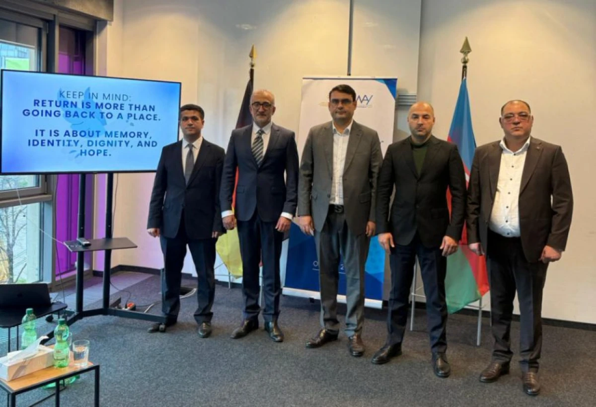 [[Kölndə]] “Qərbi Azərbaycan reallıqları” müzakirə edildi