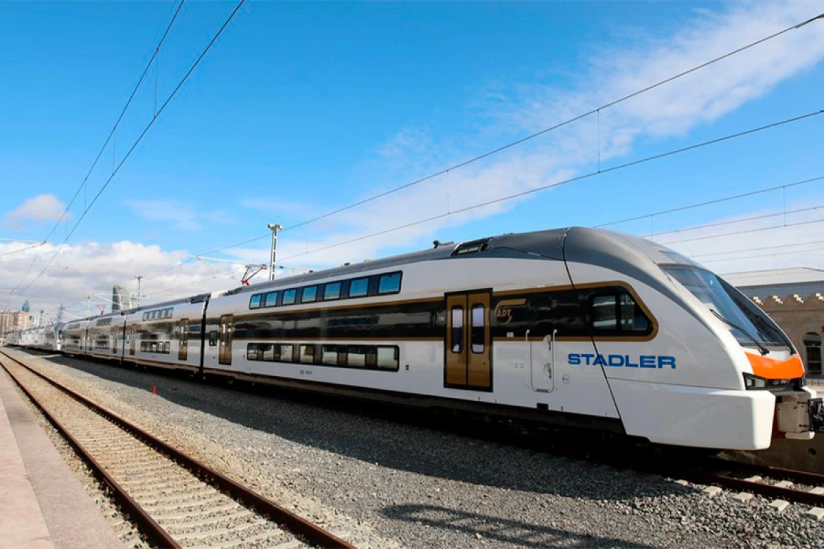 [[ADY:]] 9 ayda dəmir yolu xətlərinə 37 dəfə kənar əşya qoyulub