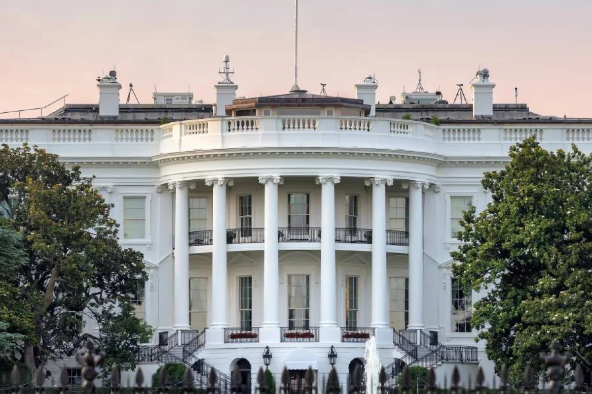 “Tramp tağı” və bilyard zalı layihəsi qalmaqal yaratdı