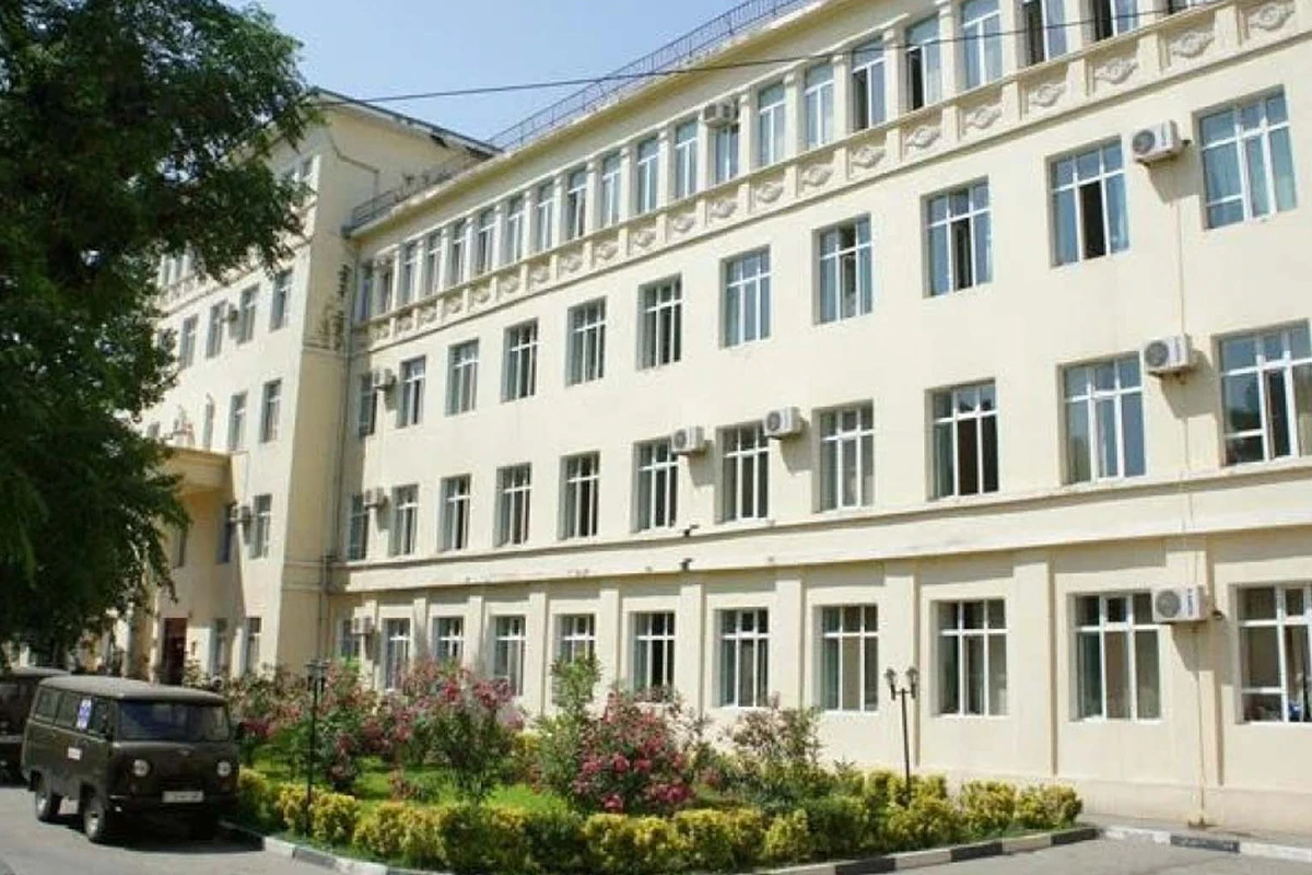 Travmatologiya və Ortopediya İnstitutunda “pul tələbi” iddiası [[– Nazirlikdən cavab]]