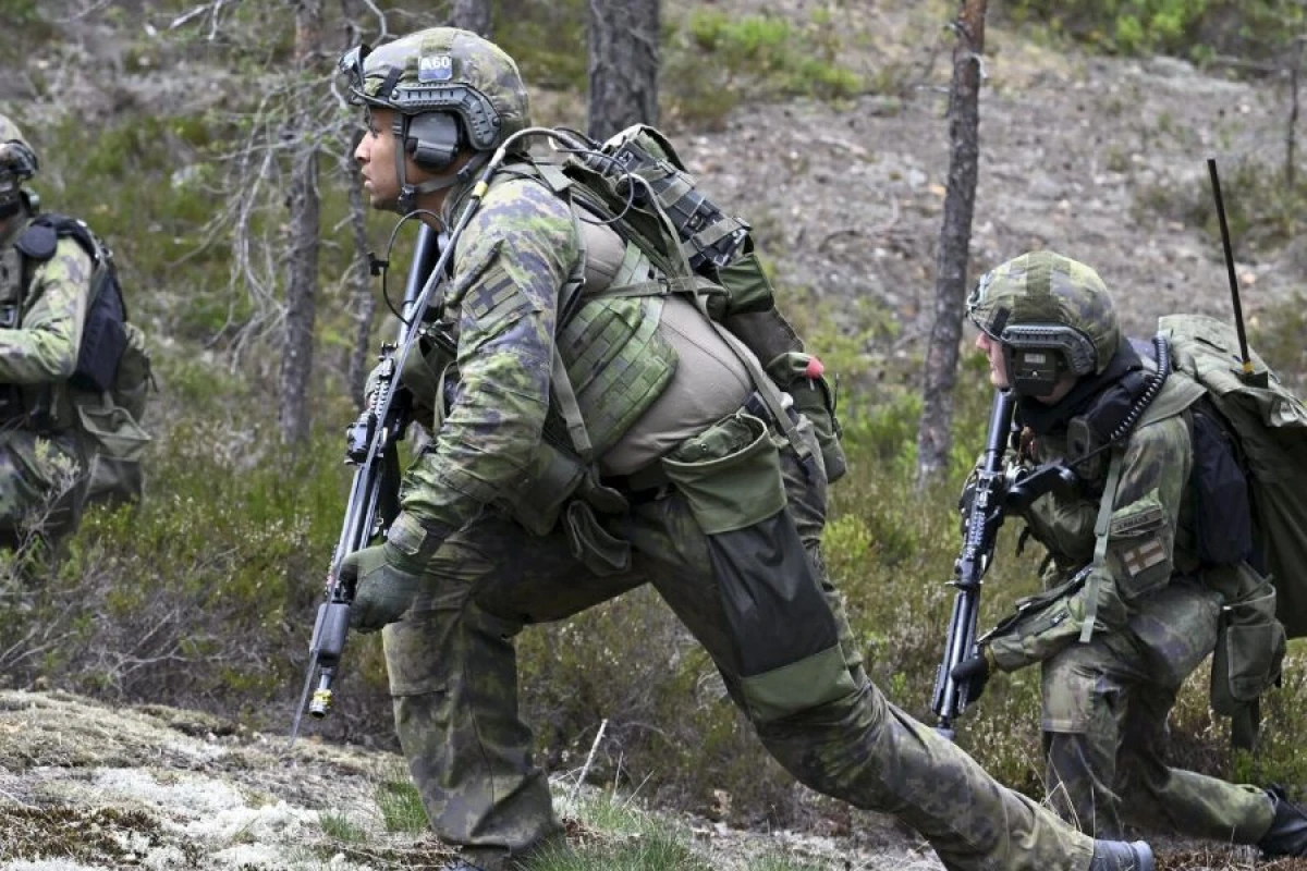 Finlandiya Rusiya ilə sərhəddə [[hərbi təlimlər keçirəcək]]