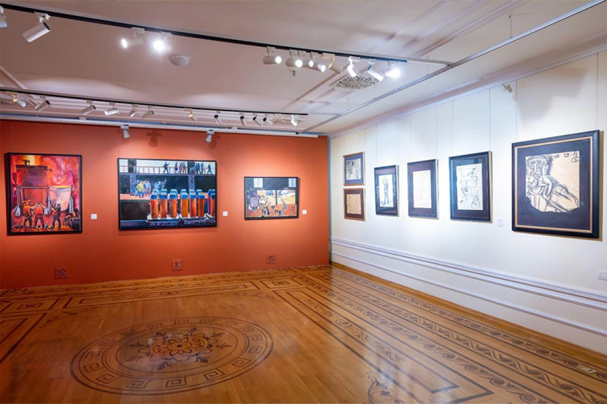 Tofiq Cavadovun [[100 illik yubileyinə həsr olunmuş]] “Yarımçıq qalmış ömür” sərgisi açıldı